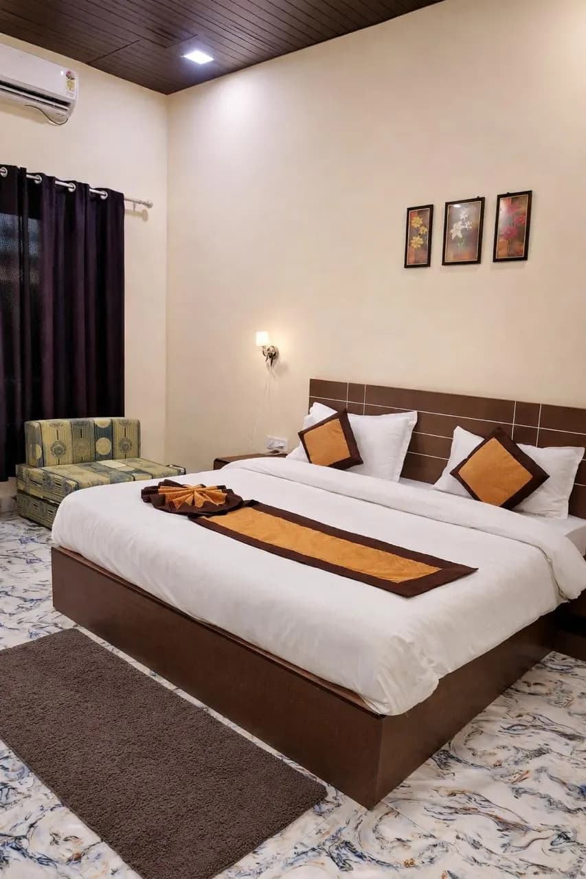Deluxe Room - View 1