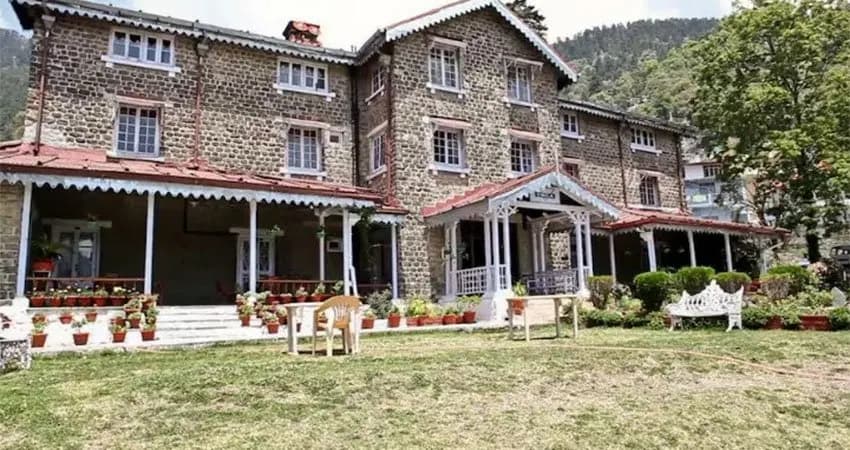 Chevron Fairhavens - Luxury Resort in Nainital - Gola Holidays