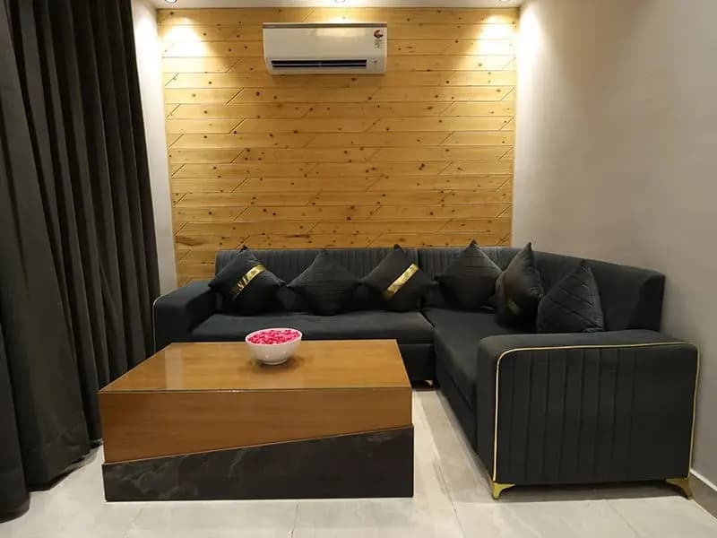 Luxury Suite - View 4