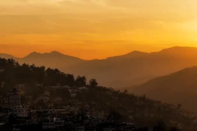 Sunset Point - Places to Visit in Kausani - Gola Holidays - Slide 4