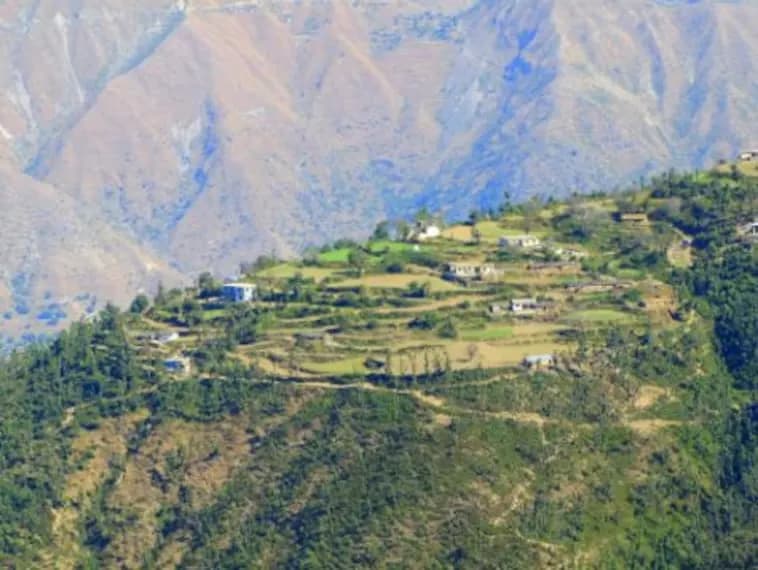 Camel's Back Road - Places to Visit in Mussoorie - Gola Holidays - Slide 2