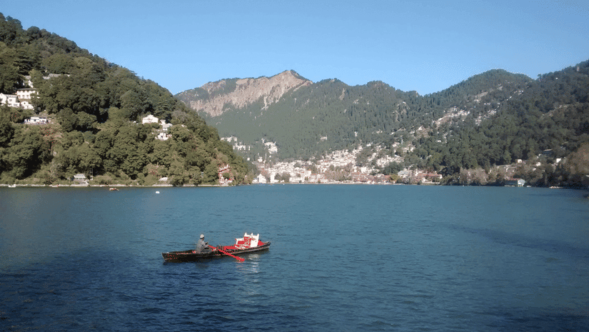 Naini Lake Boating - Places to Visit in Nainital - Gola Holidays - Slide 3