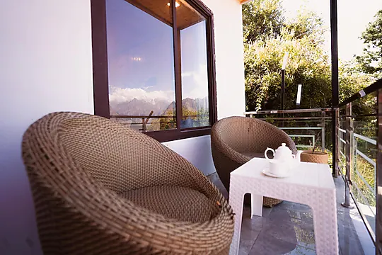 Cottage With  View & Balcony - View 5