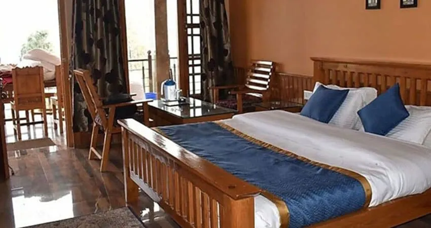 Blossom Resort - Luxury Resort in Almora & Kausani - Gola Holidays