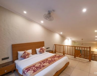 Duplex Room - View 11