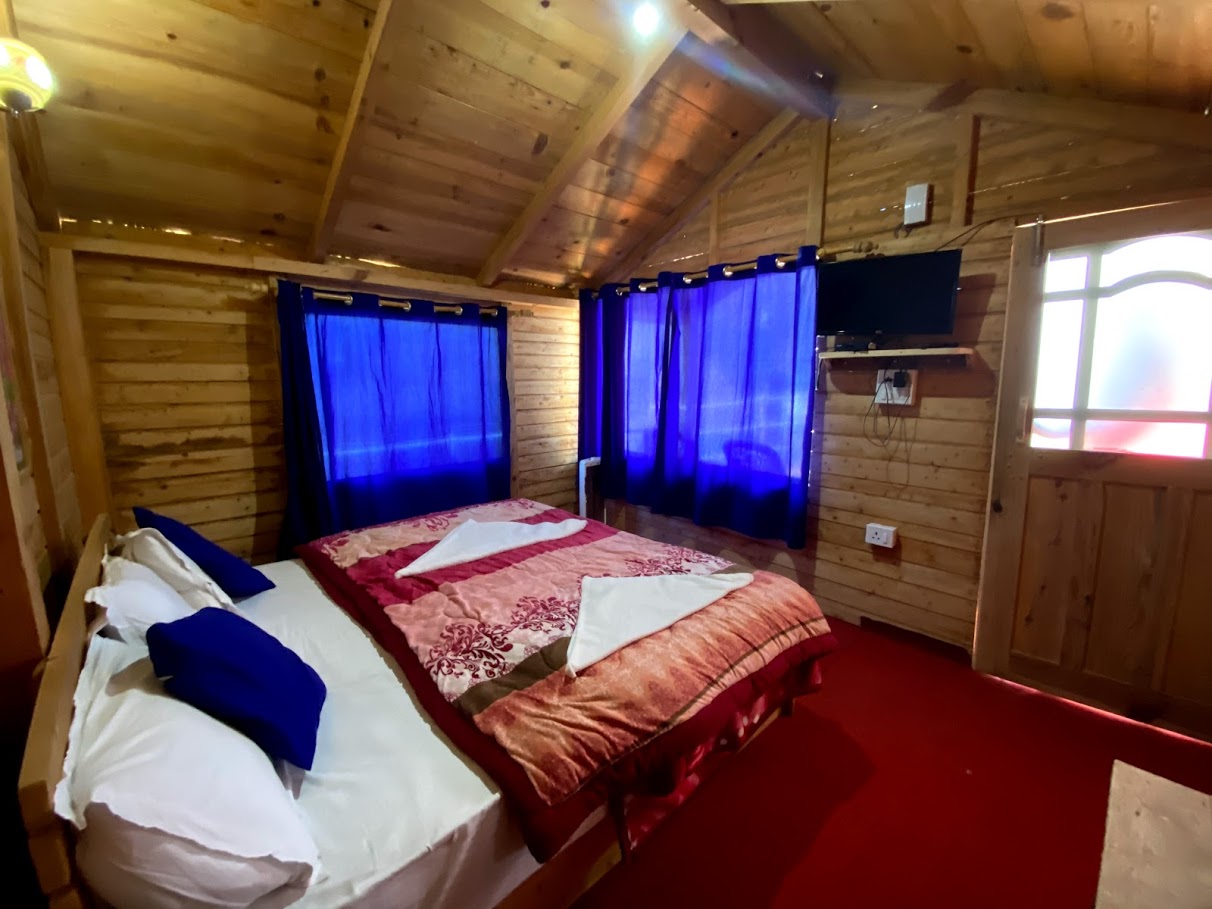 Double Occupancy Huts (Deluxe Room) - View 2