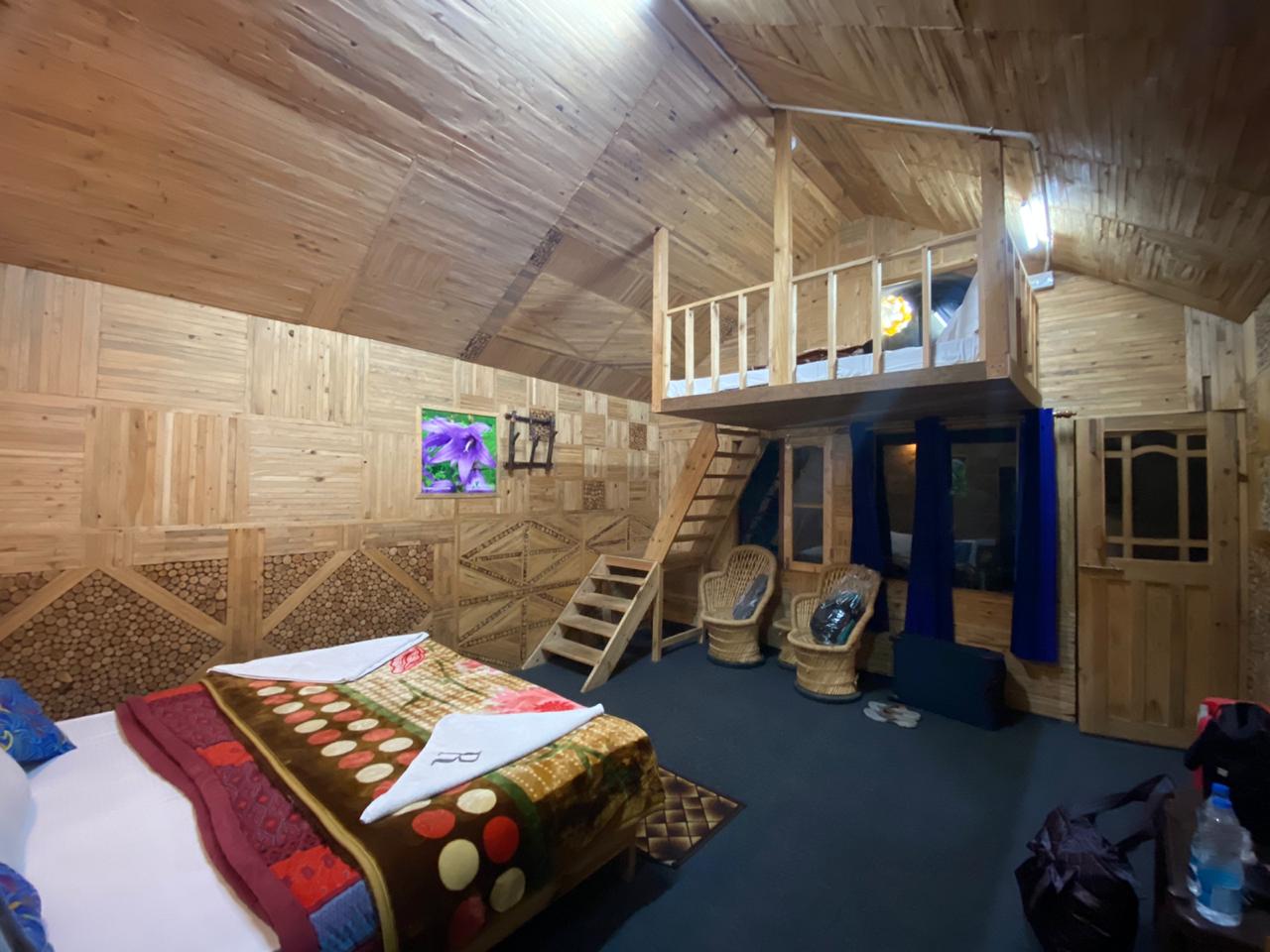 Family Huts (Quad Occupancy) - View 2