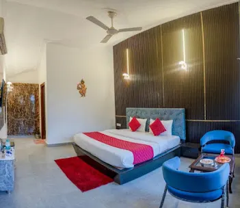 Deluxe Room - View 1
