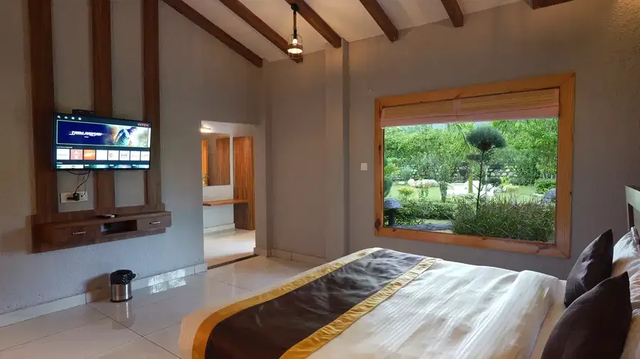 Garden View Room - View 2