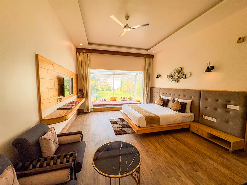 Elite Rooms - View 1