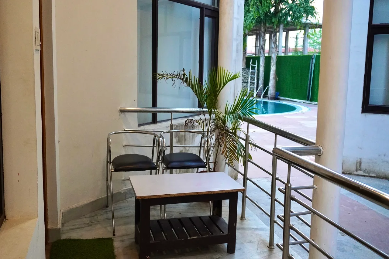 Deluxe Room - View 2