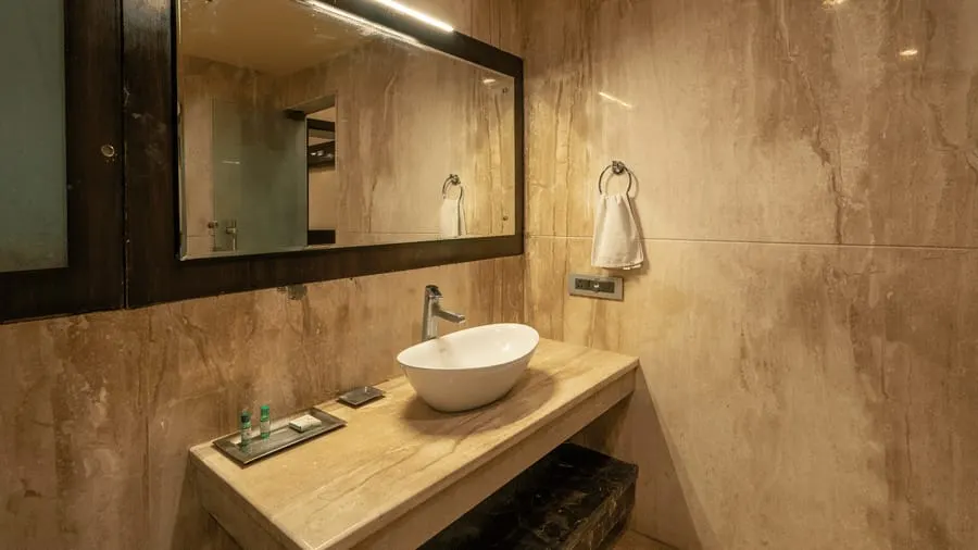 Tiger Suite - View 7