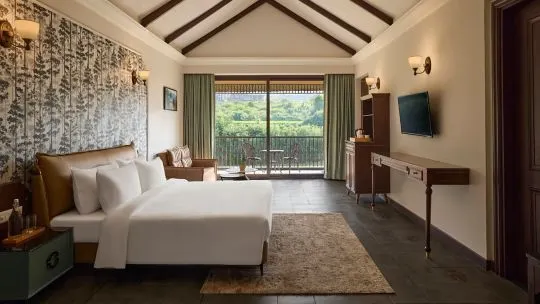 Fern Classic Mountain View - View 1