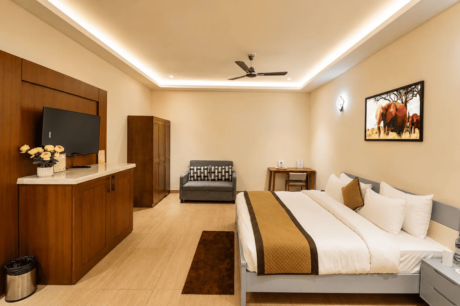 Premium Luxury Room With Jacuzzi - View 1