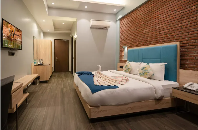 Deluxe Room - View 2