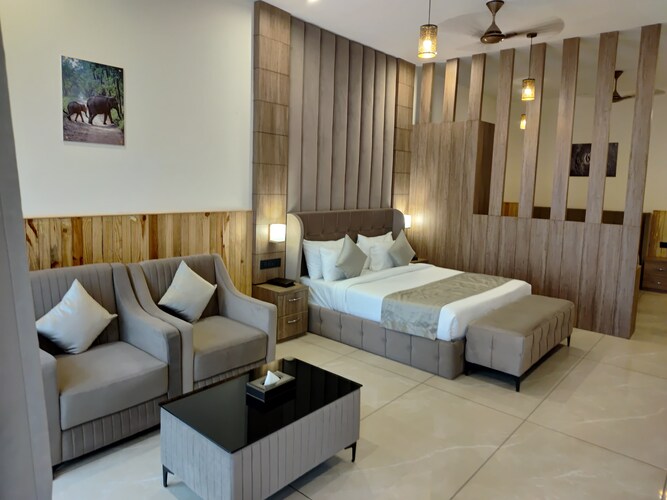 Junior Suite - View 2