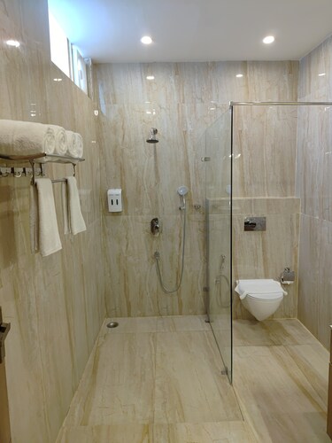 Junior Suite - View 3