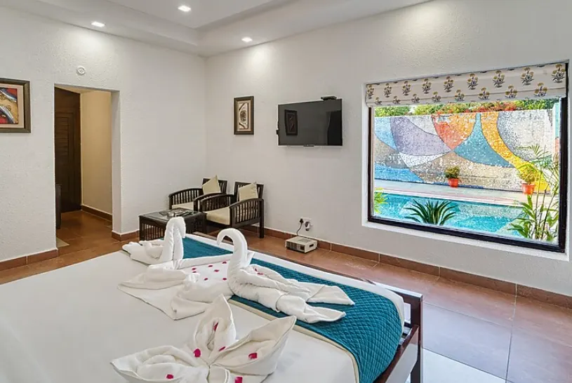 Pool Cottage - View 2
