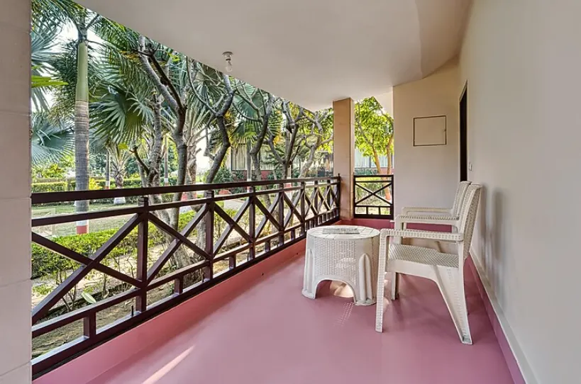 Pool Cottage - View 6