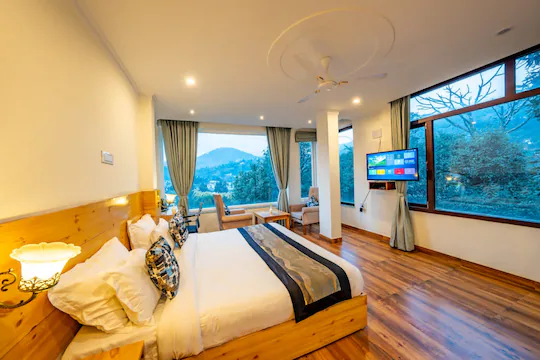 Premium Valley View - View 1