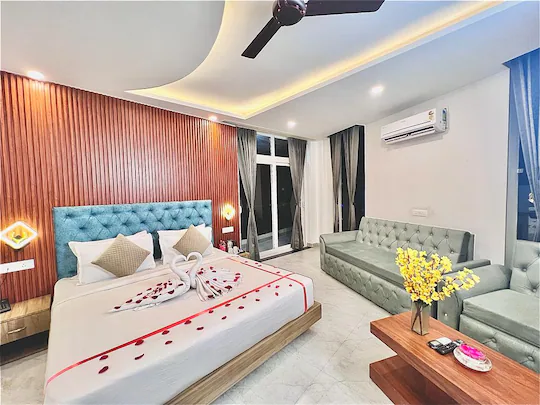 Suite Room  - View 2