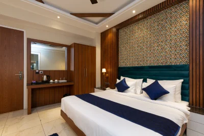 Deluxe Room - View 3