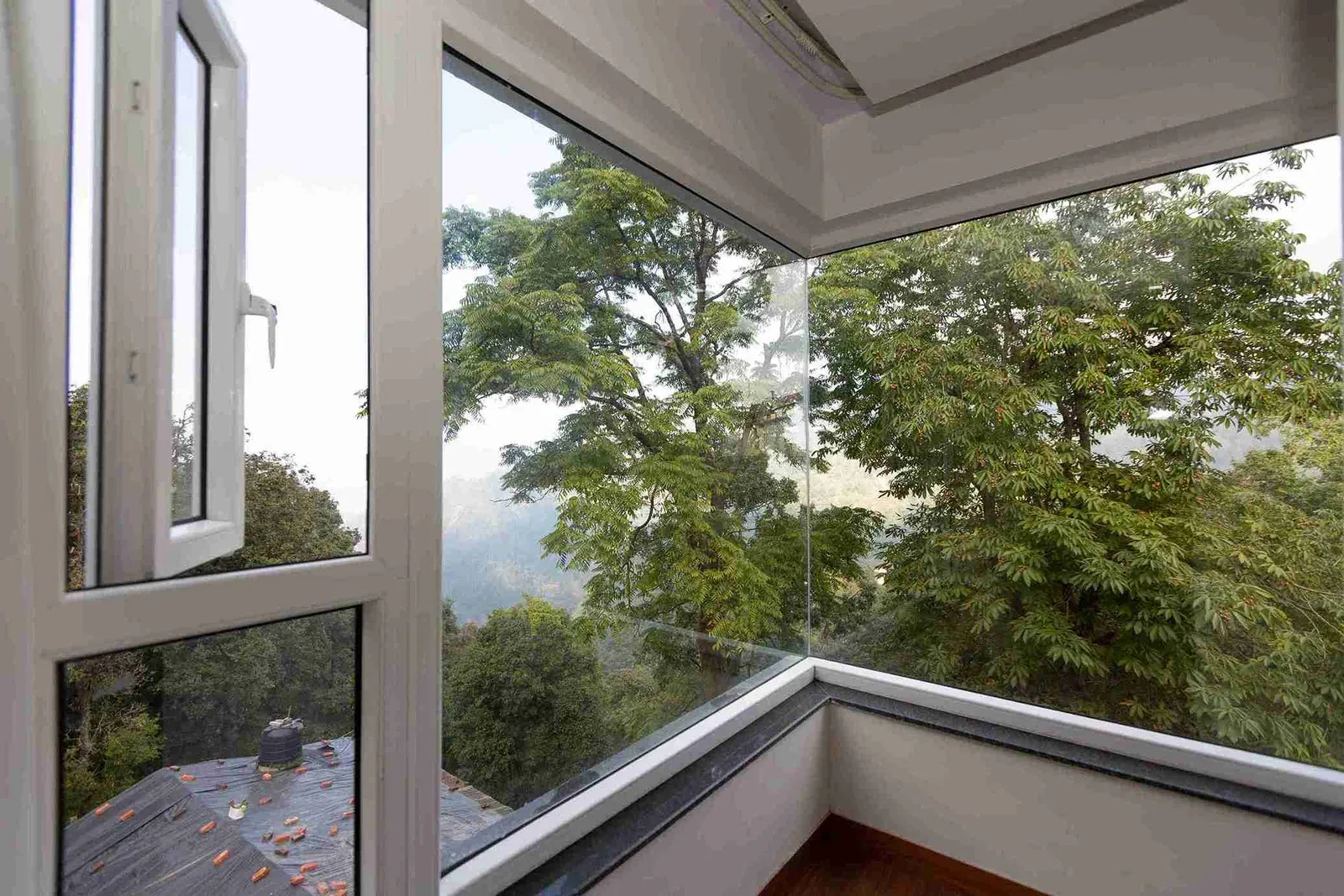 Luxury Room with Valley View - View 4