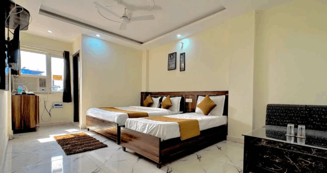 Triple Bed - View 1
