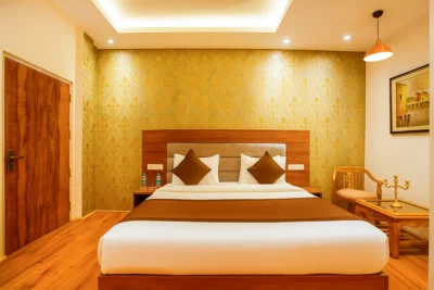 Deluxe Room - View 4
