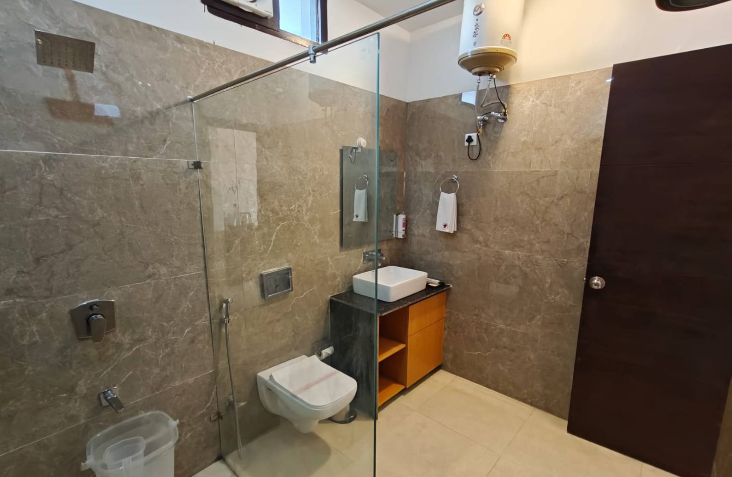 Deluxe Room - View 3