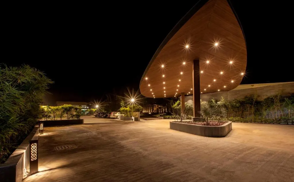 Lemon Tree Resort - Luxury Resort in Jim Corbett - Gola Holidays