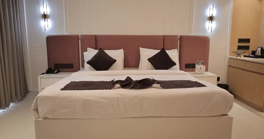 Verdant Plunge Villa - View 5
