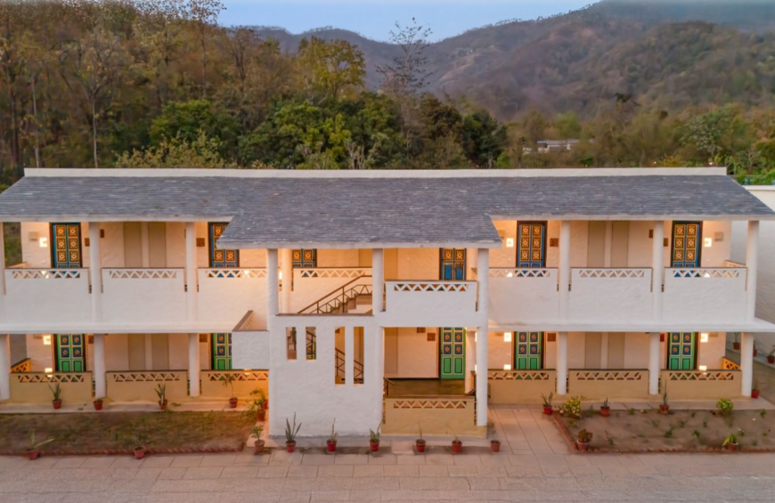 Superior Hill/Jungle View Room with Balcony - View 1