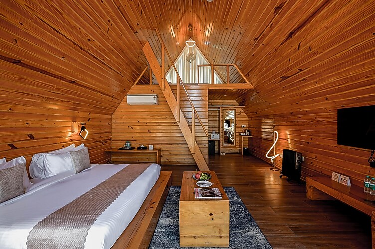 Pine Wood Cottage - View 1