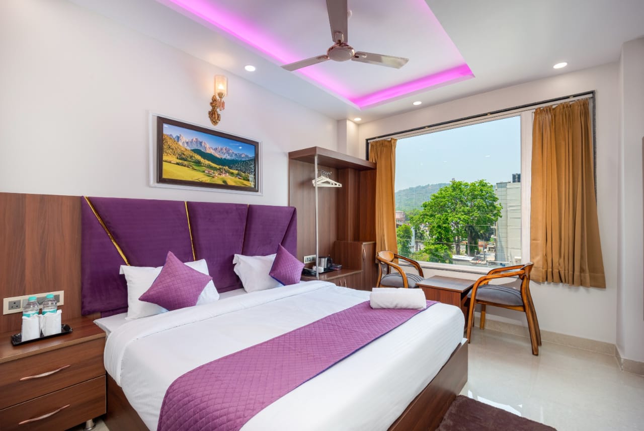 Premium Room With City View - View 2