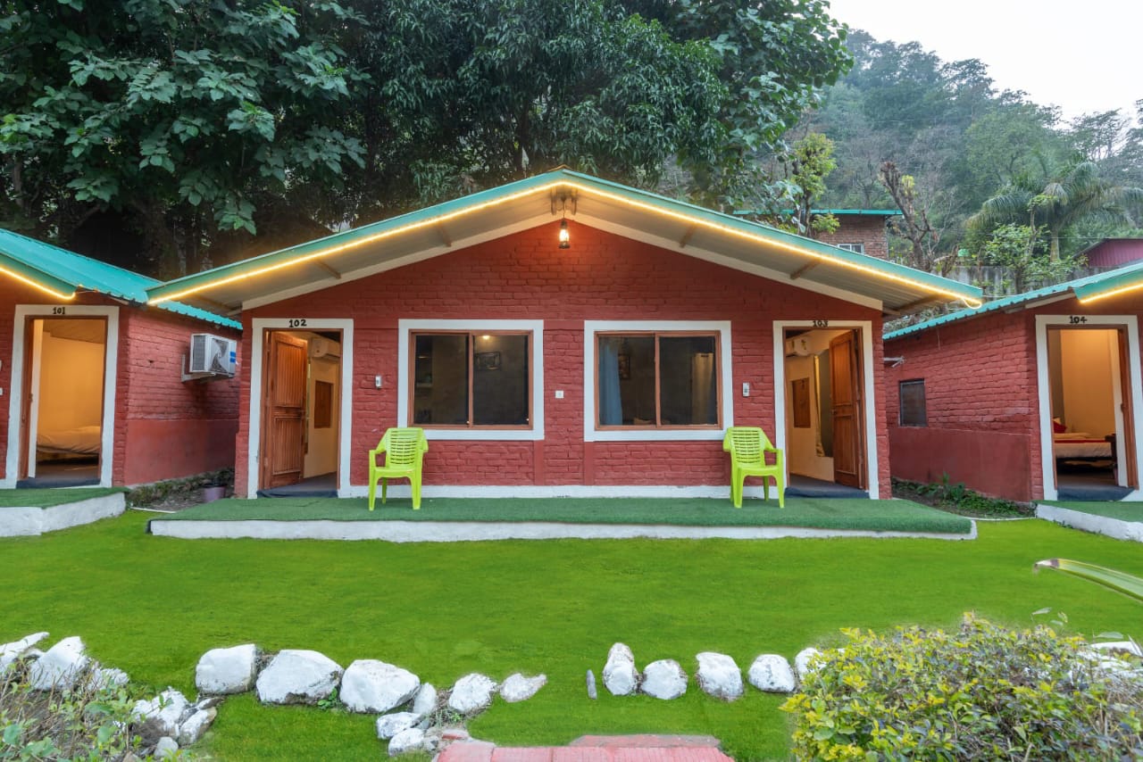 River Valley Resort - Photo 4