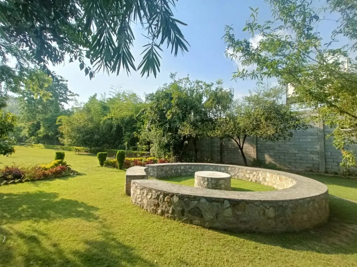 Serenity Resort - Photo 5