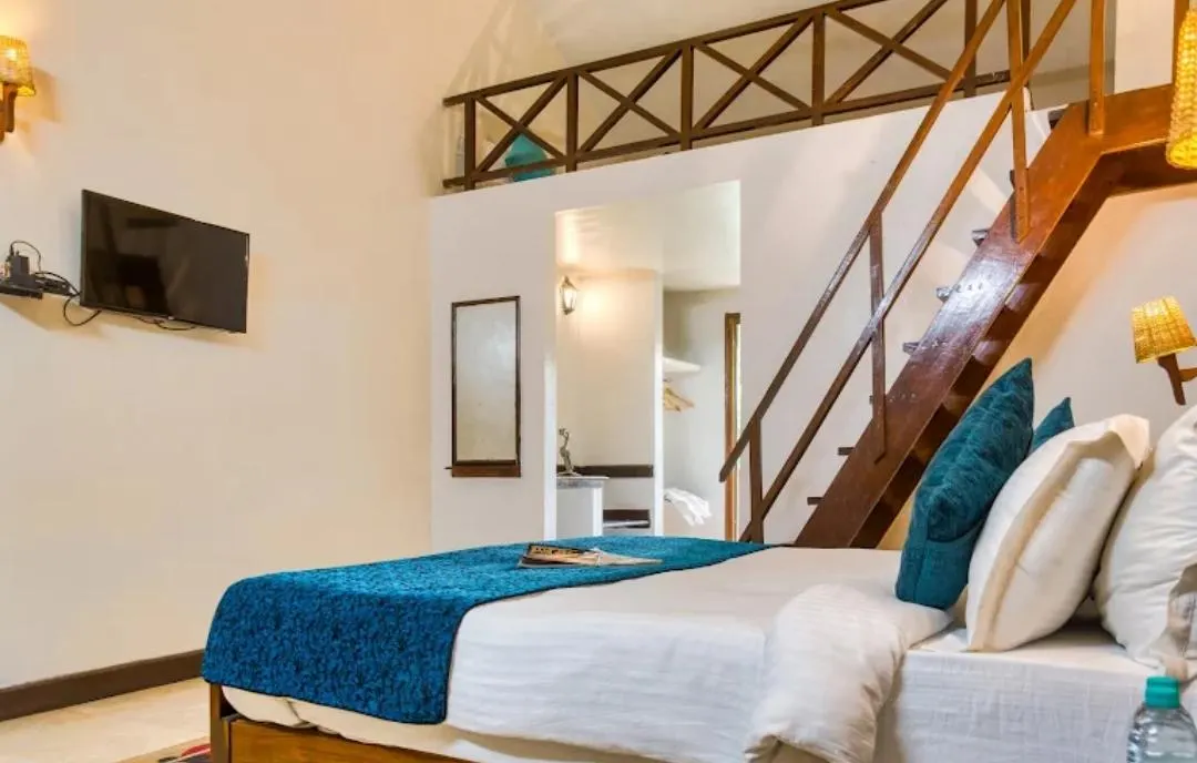 Family Attic Room - View 1