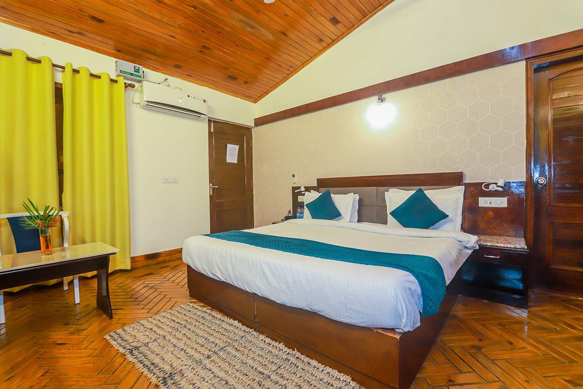 Deluxe Room (Non Lake-View) - View 1