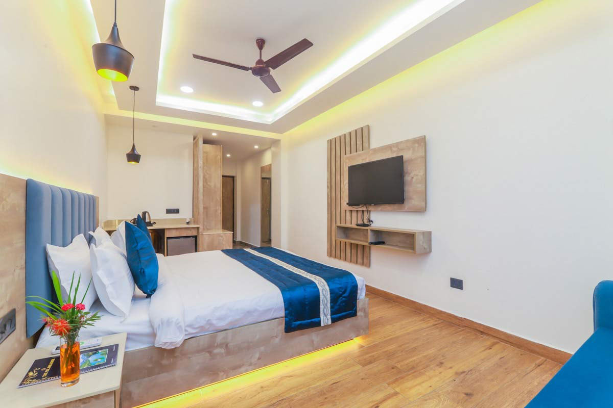 Premium Room (Lake View) - View 3