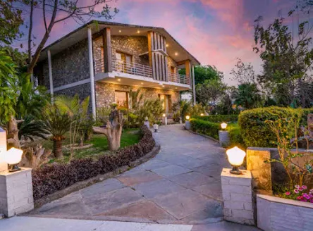 The Banyan Retreat - Luxury Resort in Jim Corbett - Gola Holidays