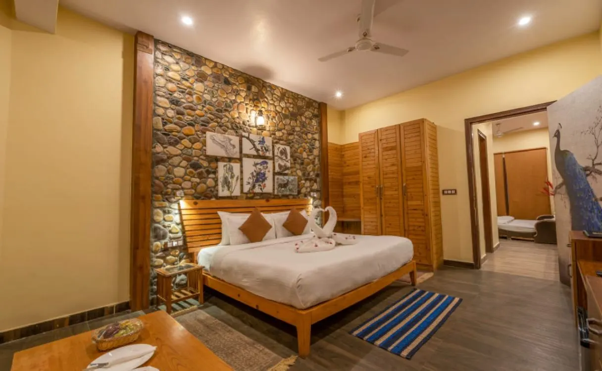 Pilkhan Suite - View 3