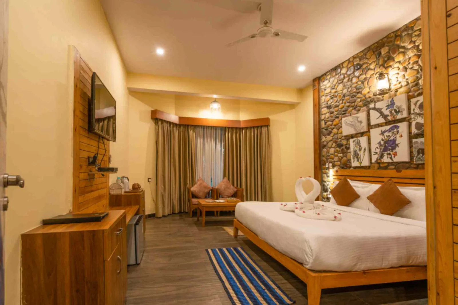 Pilkhan Suite - View 6