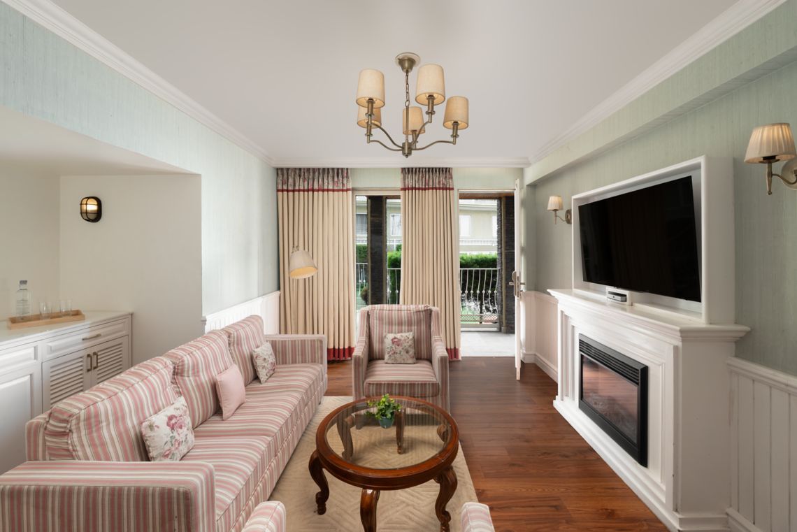 2 Bedroom Presidential Suite - View 1
