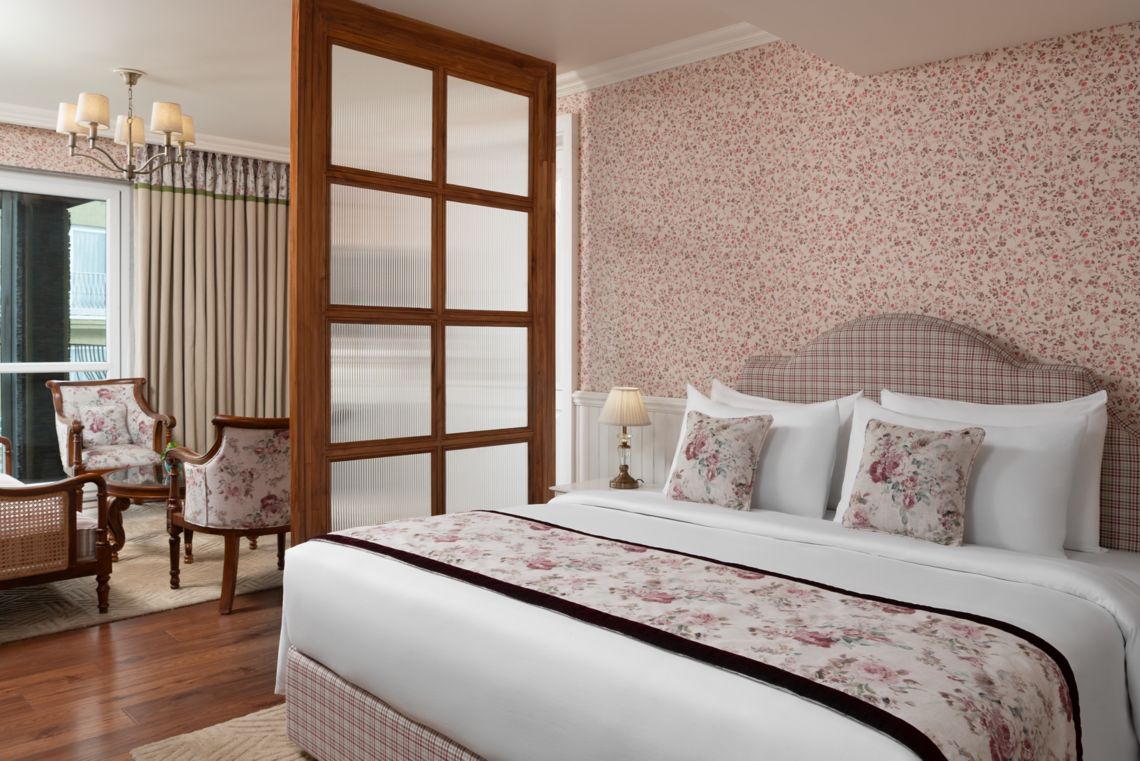 Fern Classic Suite - View 2