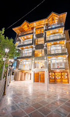 The Golden Oak - Gallery Photo 3
