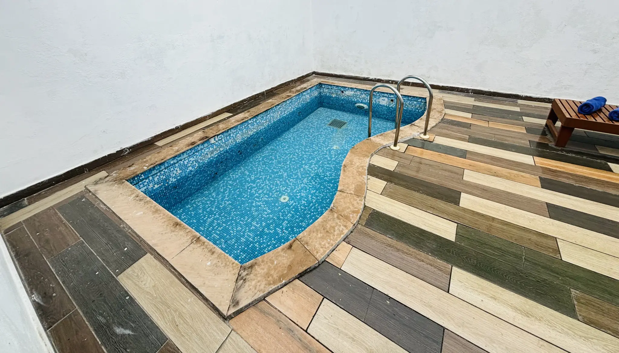 Plunge Pool Cottages - View 4