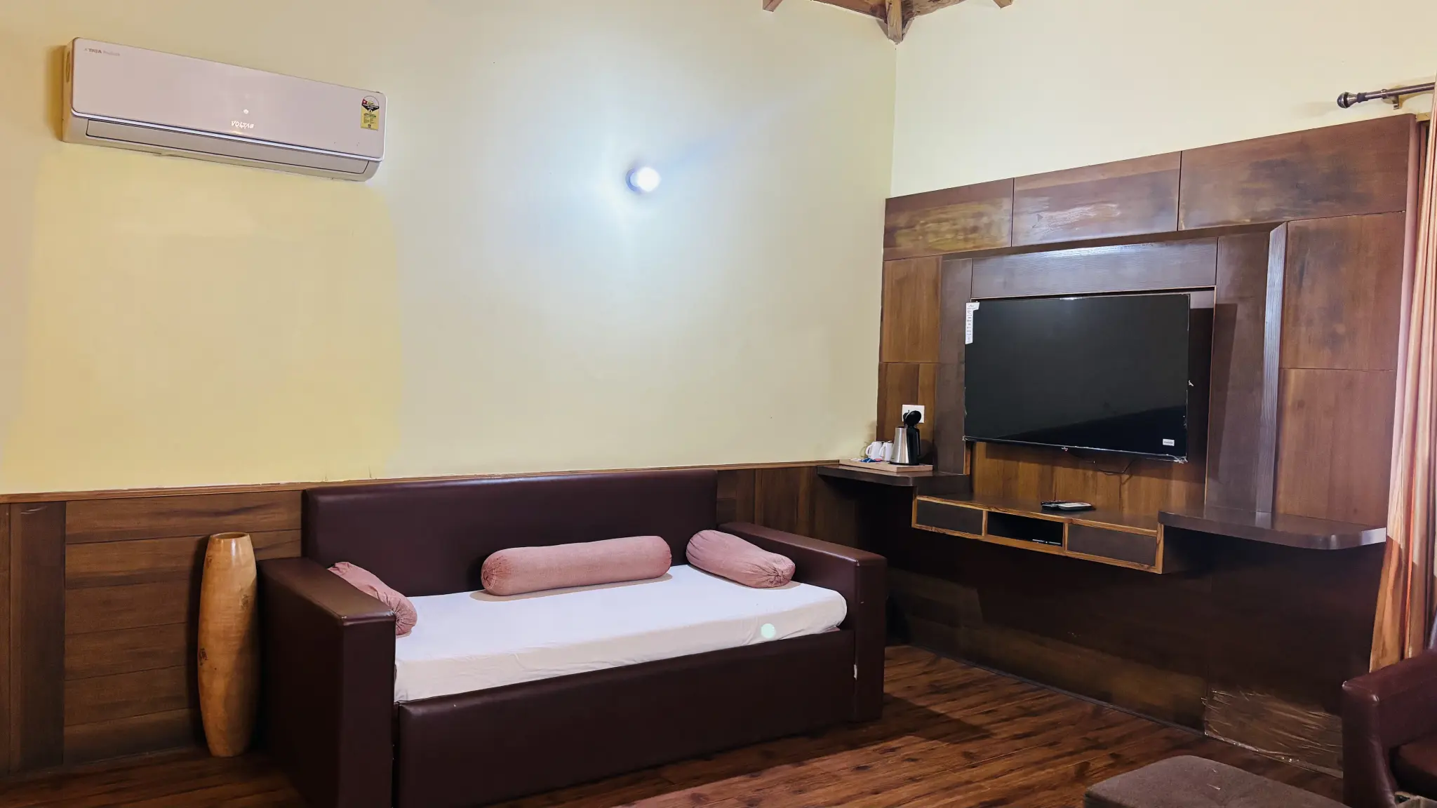 Premium Cottages - View 3