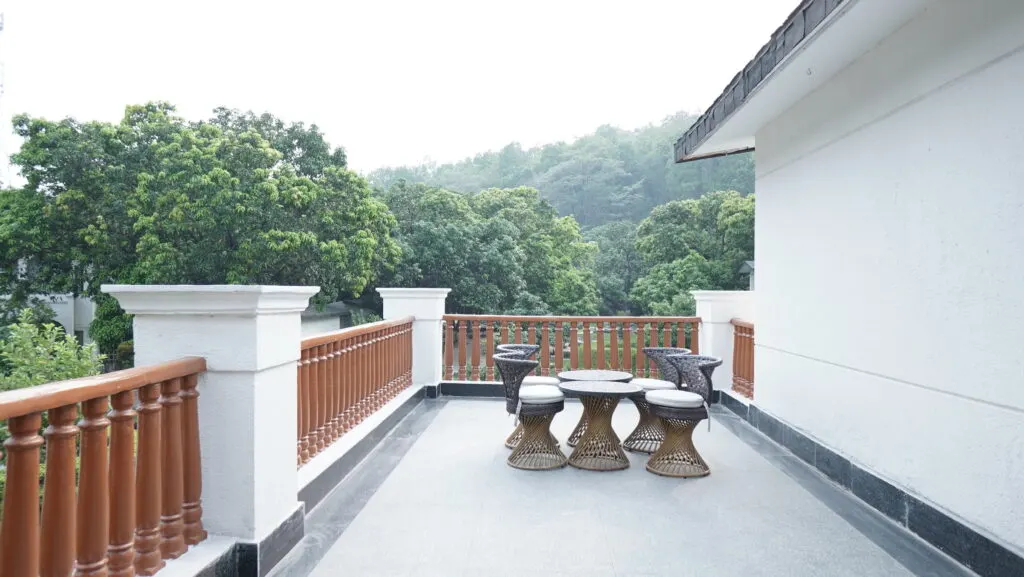 Royal Suite - View 5