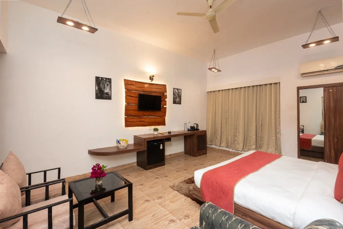 Leopard Room - View 4